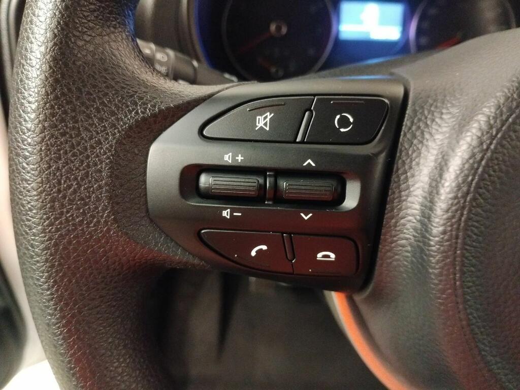 Kia Picanto CONCEPT 1.0 CVVT 67 CV 5P 8