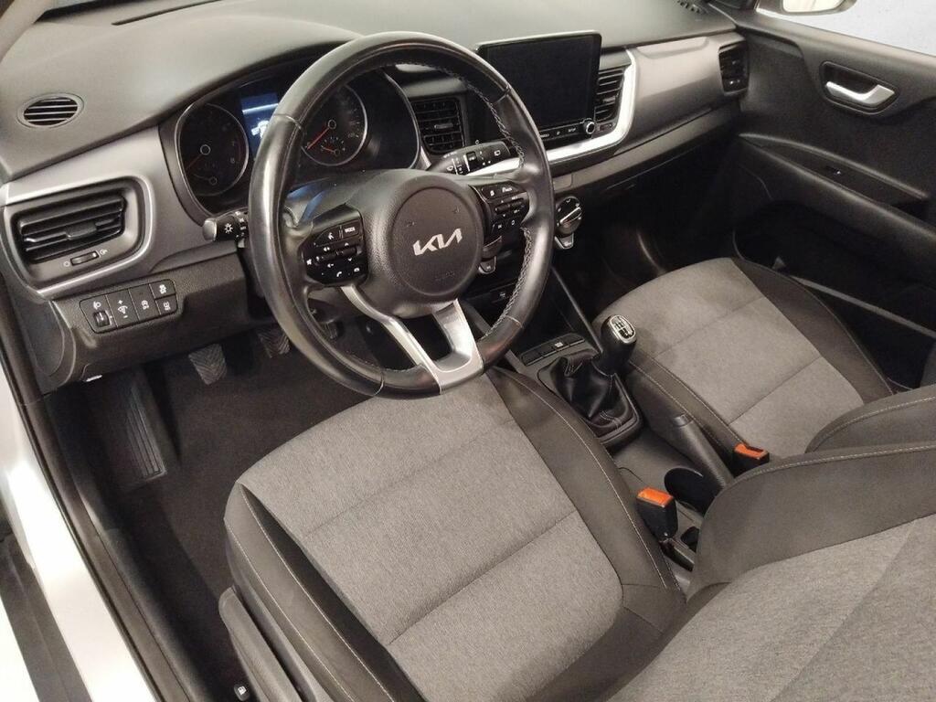 Kia Stonic CONCEPT 1.0 T-GDI MHEV IMT 100 CV 5P 6