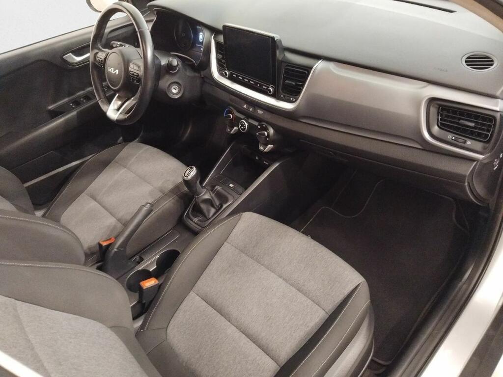 Kia Stonic CONCEPT 1.0 T-GDI MHEV IMT 100 CV 5P 12