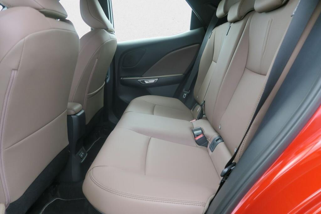 Lexus LBX ELEGANT PLUS 1.5 HYBRID 136 CV AUTO 5P 19