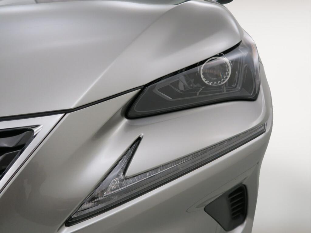 Lexus NX 300H BUSINESS NAVI. 2.5 HYBRID 197 CV AUTO 5P 2WD 20