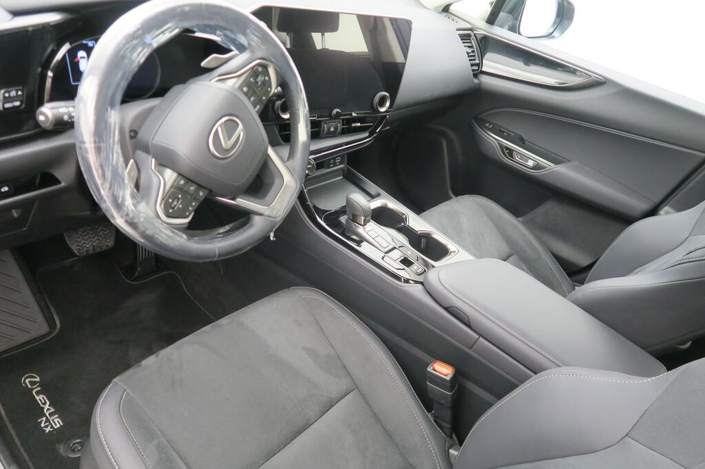 Lexus NX NX - MY'24 8