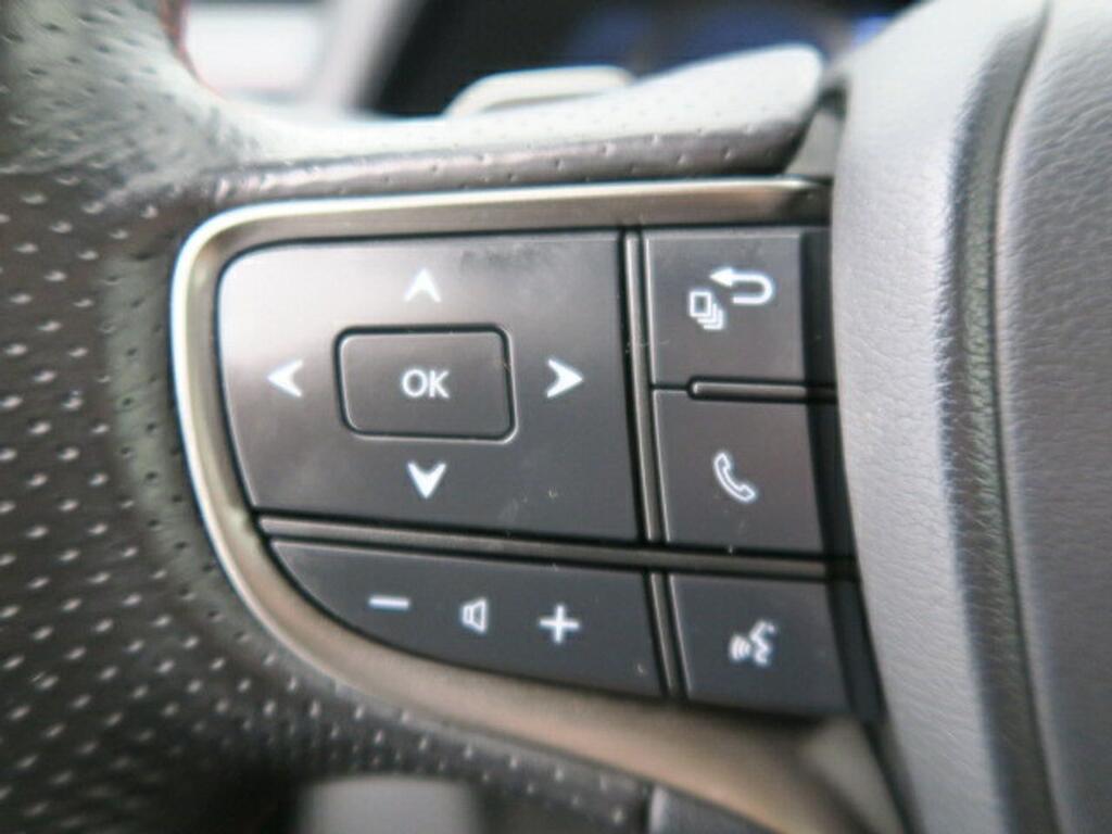 Lexus UX 250H FSPORT LTH 2.0 HYBRID 184 CV AUTO 5P 4WD 10