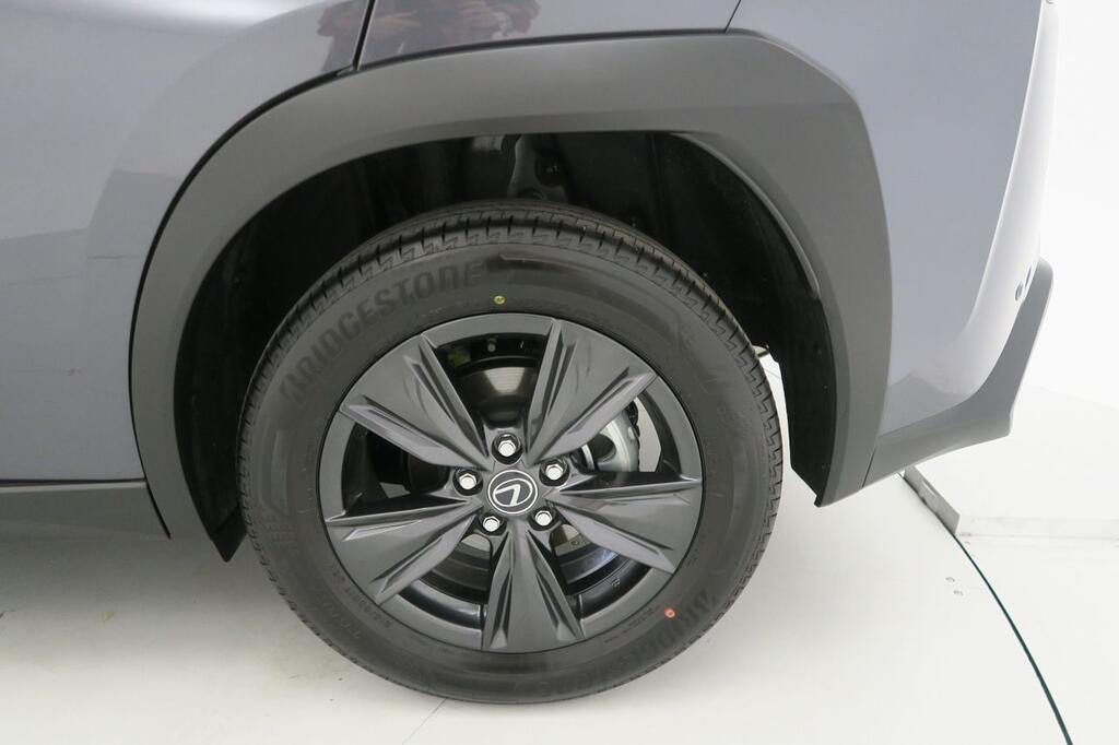 Lexus UX 300H PLUS 2.0 HYBRID 199 CV AUTO 5P 2WD 25