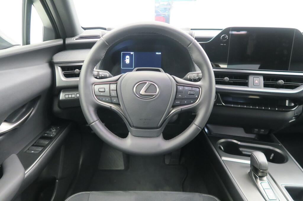 Lexus UX 300H PLUS 2.0 HYBRID 199 CV AUTO 5P 2WD 11