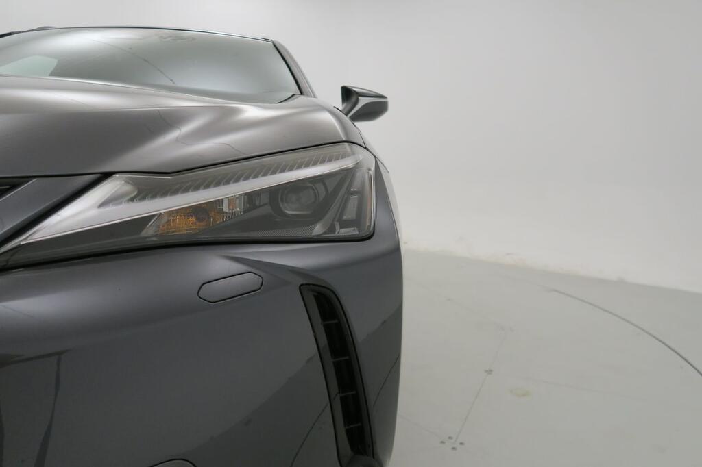Lexus UX 300H PLUS 2.0 HYBRID 199 CV AUTO 5P 2WD 23