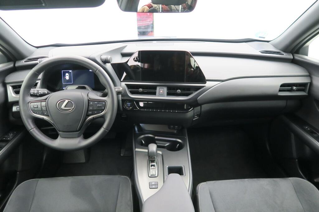 Lexus UX 300H PLUS 2.0 HYBRID 199 CV AUTO 5P 2WD 12