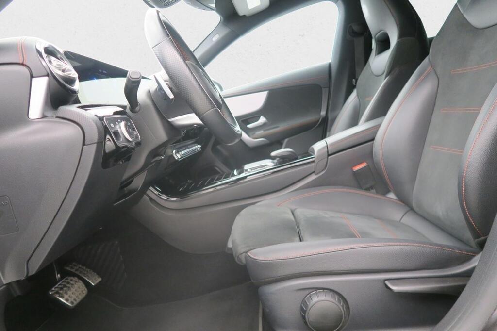 Mercedes CLA 180 SHOOTING BRAKE AMG LINE 1.3 136 CV 5P 17