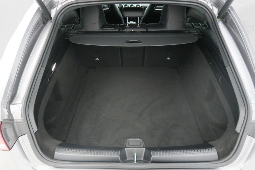 Mercedes CLA 180 SHOOTING BRAKE AMG LINE 1.3 136 CV 5P 19