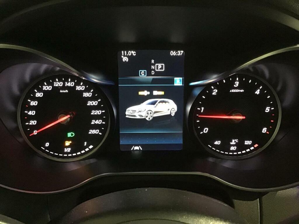 Mercedes Clase C C220 D ESTATE AMG LINE 2.0 D 194 CV AUTO 5P 13