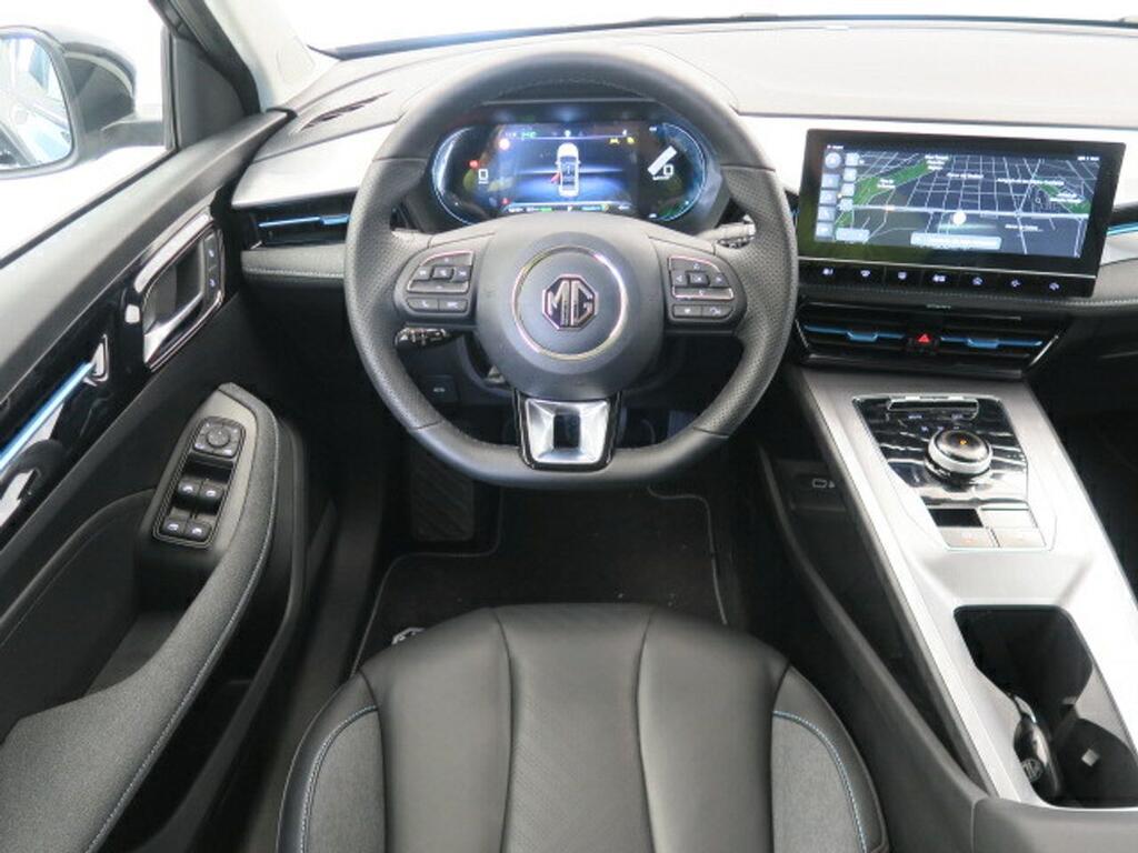 MG MG5 LONG RANGE LUXURY 14