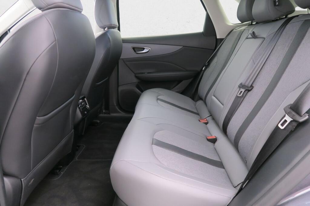 MG S5 MGS5 EV 64KWH LUXURY 19