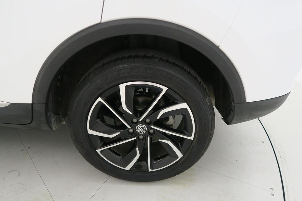 MG ZS LUXURY 1.5 106 CV MAN 5P 23