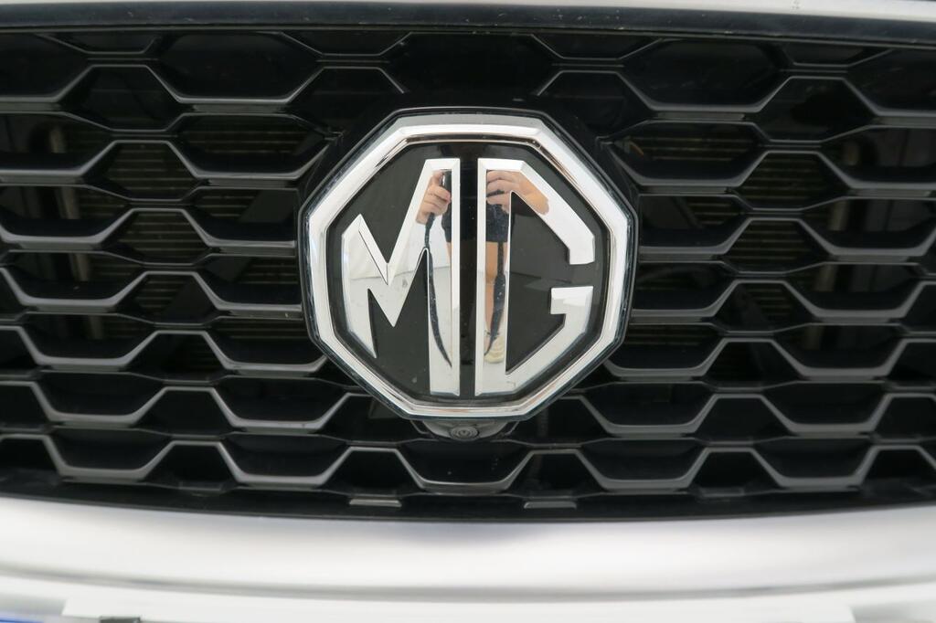 MG ZS LUXURY 1.5 106 CV MAN 5P 19