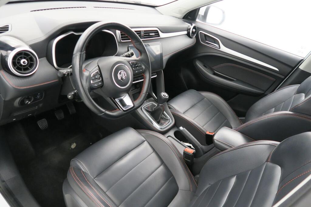 MG ZS LUXURY 1.5 106 CV MAN 5P 7