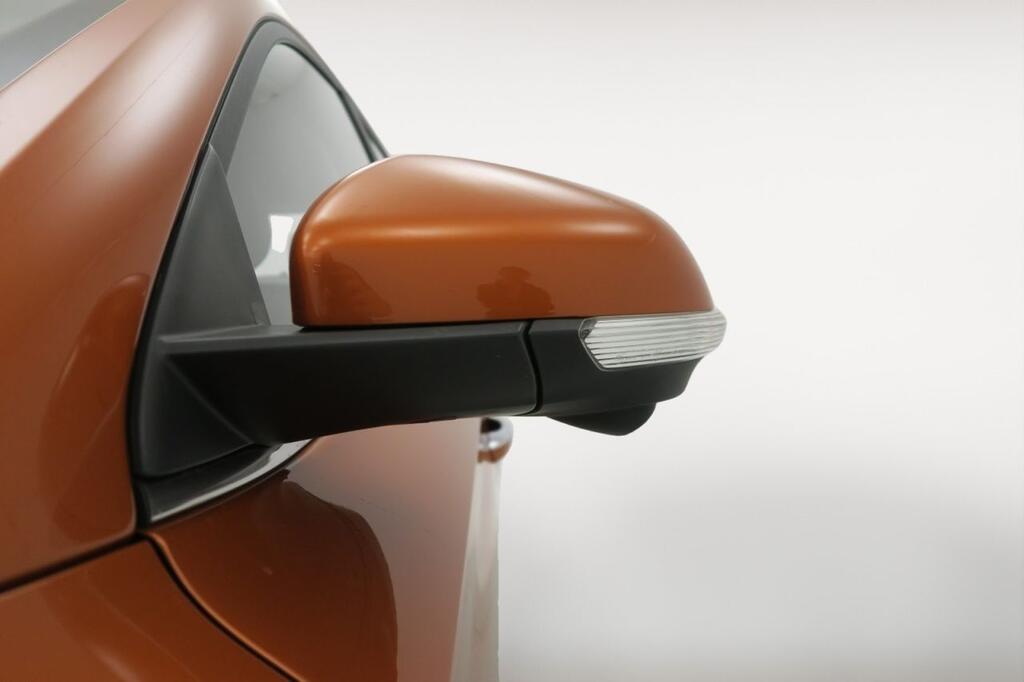 MG ZS LUXURY 1.5 106 CV 5P 23