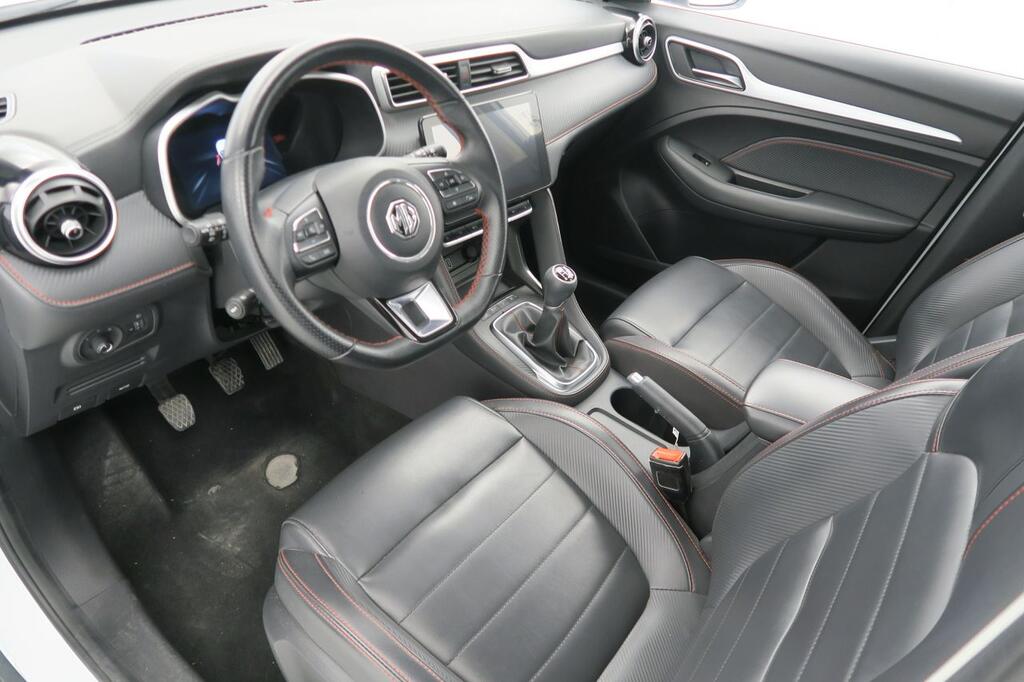 MG ZS LUXURY 1.5 106 CV MAN 5P 7