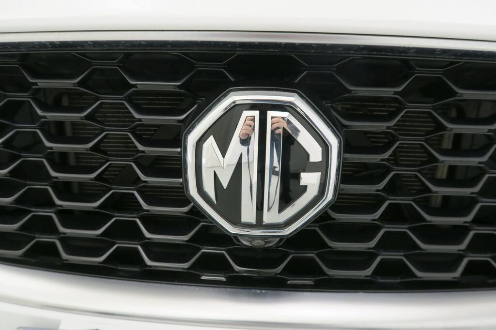 MG ZS LUXURY 1.5 106 CV MAN 5P 19