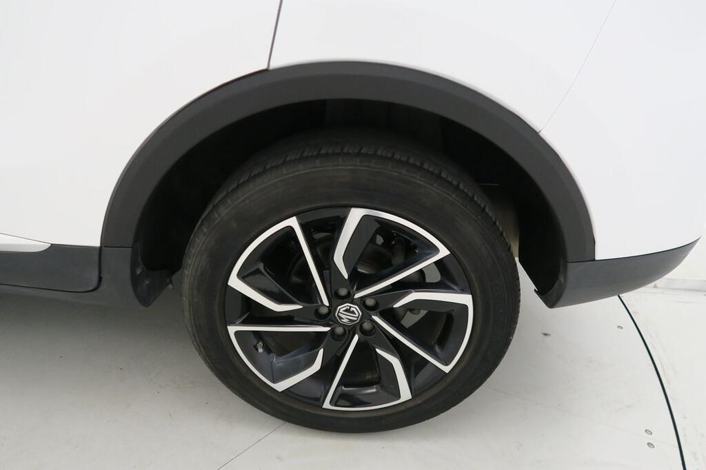 MG ZS LUXURY 1.5 106 CV MAN 5P 23