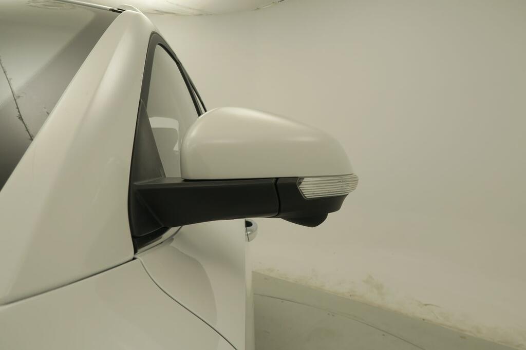 MG ZS LUXURY 1.5 106 CV MAN 5P 22