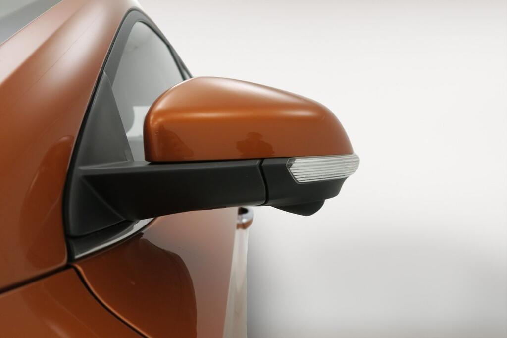 MG ZS LUXURY 1.5 106 CV 5P 23