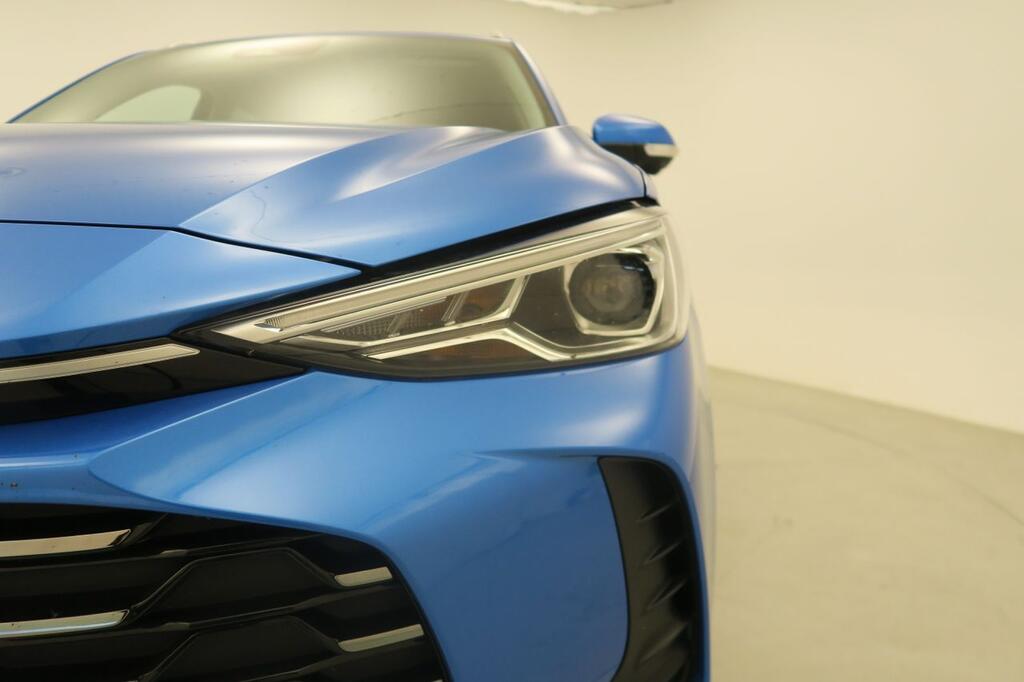 MG ZS SUV 1.5 HEV LUXURY 197 5P 23