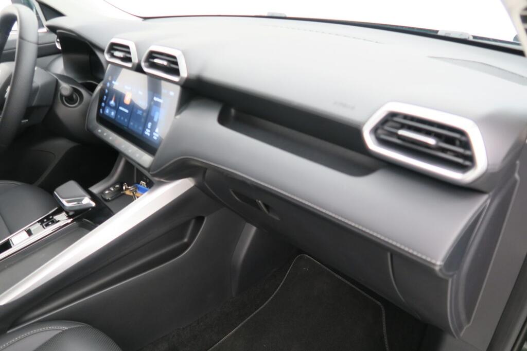 MG ZS SUV 1.5 HEV LUXURY 197 5P 15