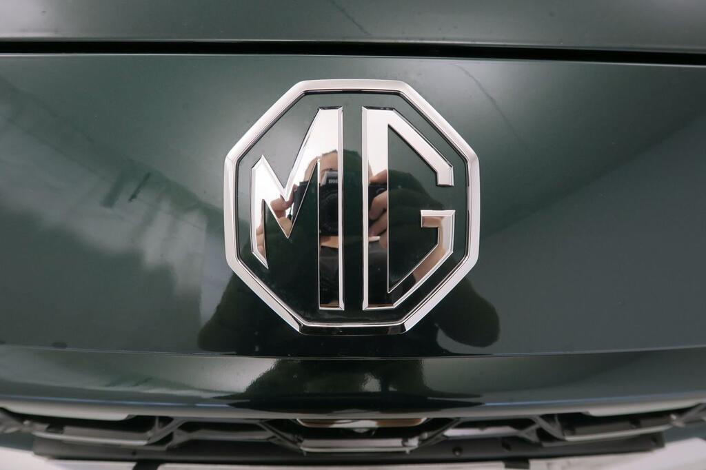 MG ZS SUV 1.5 HEV LUXURY 197 5P 20