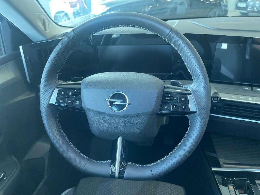 Opel Astra EDITION 1.6 PHEV 181CV 5P AUTOM. 9