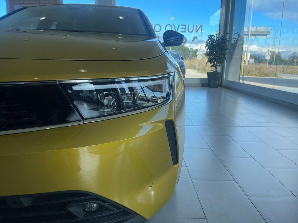 Opel Astra EDITION 1.6 PHEV 181CV 5P AUTOM. 17