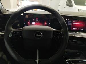 Opel Astra GS 1.2T 130CV MT6 5P