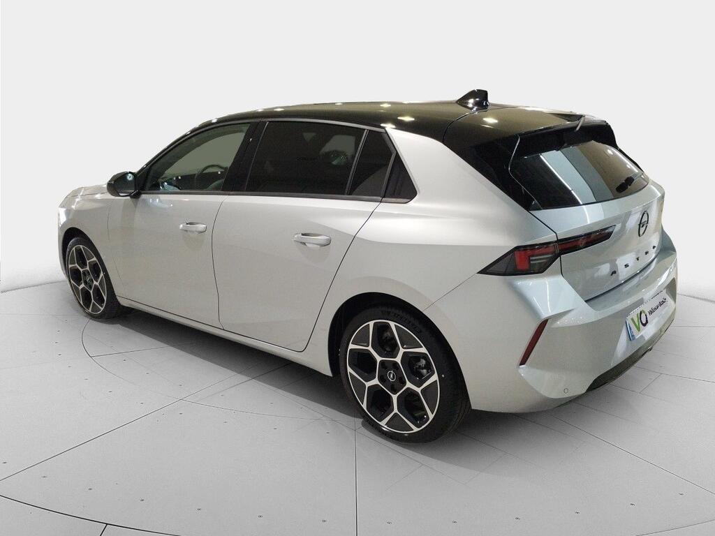Opel Astra GS 1.2T 130CV MT6 5P 4