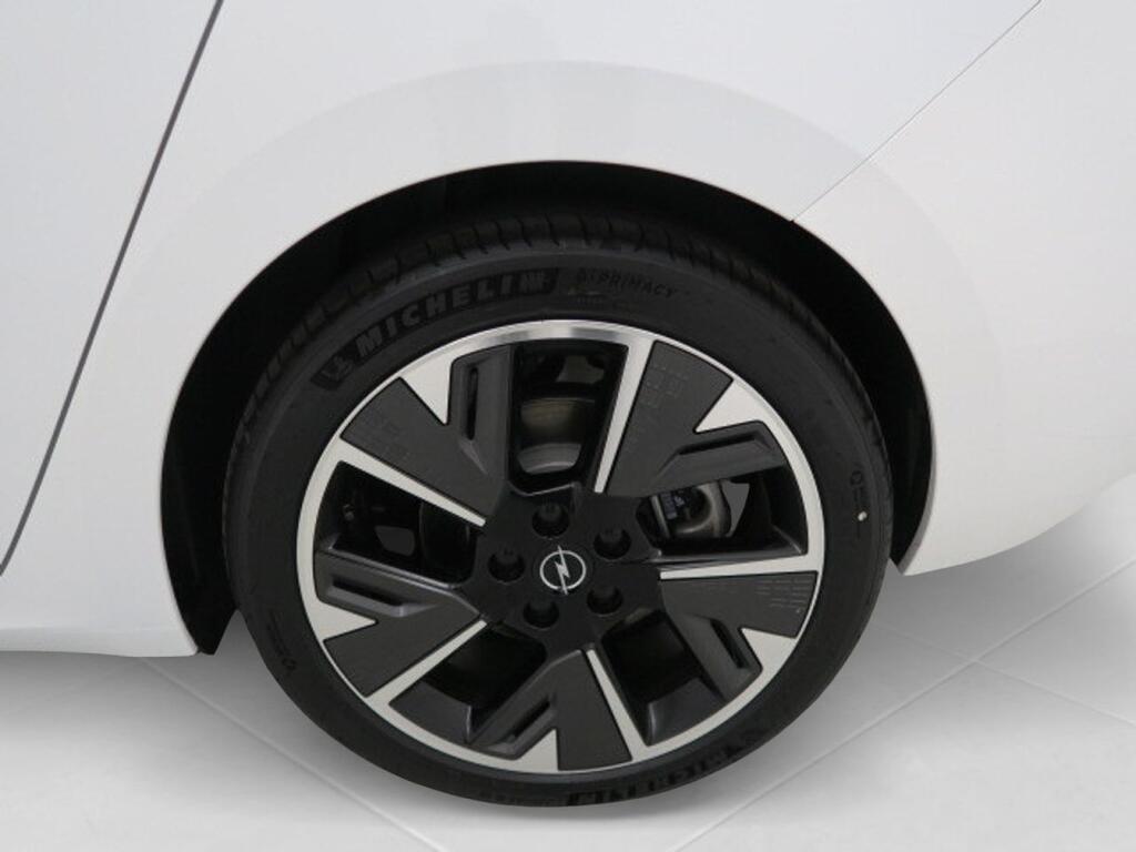 Opel Astra GS BEV 156 CV 5P 23