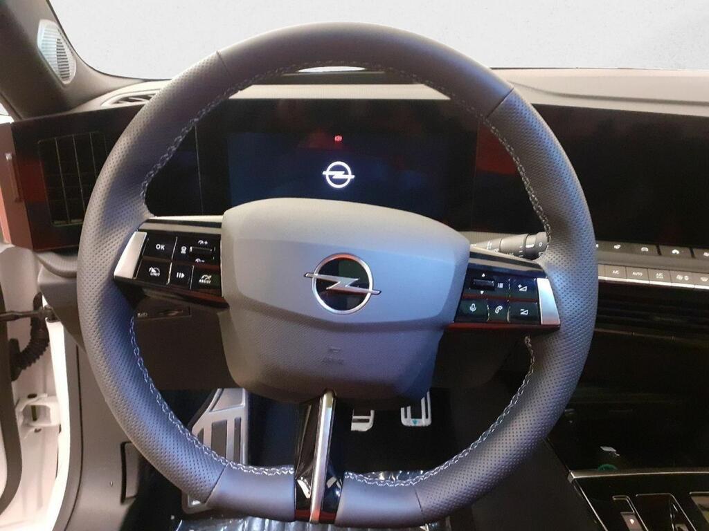 Opel Astra GS 156CV 5P ELECTRIC 6