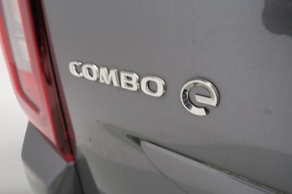 Opel Combo Cargo Life Electric L Elegance Plus 100kw / 136 CV 16