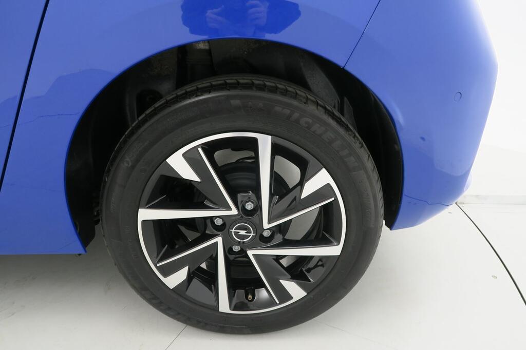 Opel Corsa GS 1.2T XHL 100 CV 5P 23