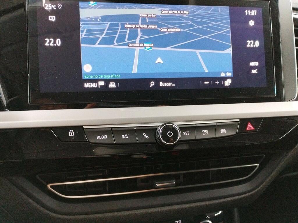 Opel Grandland GS 1.2T HYBRID 136CV DCT6 11