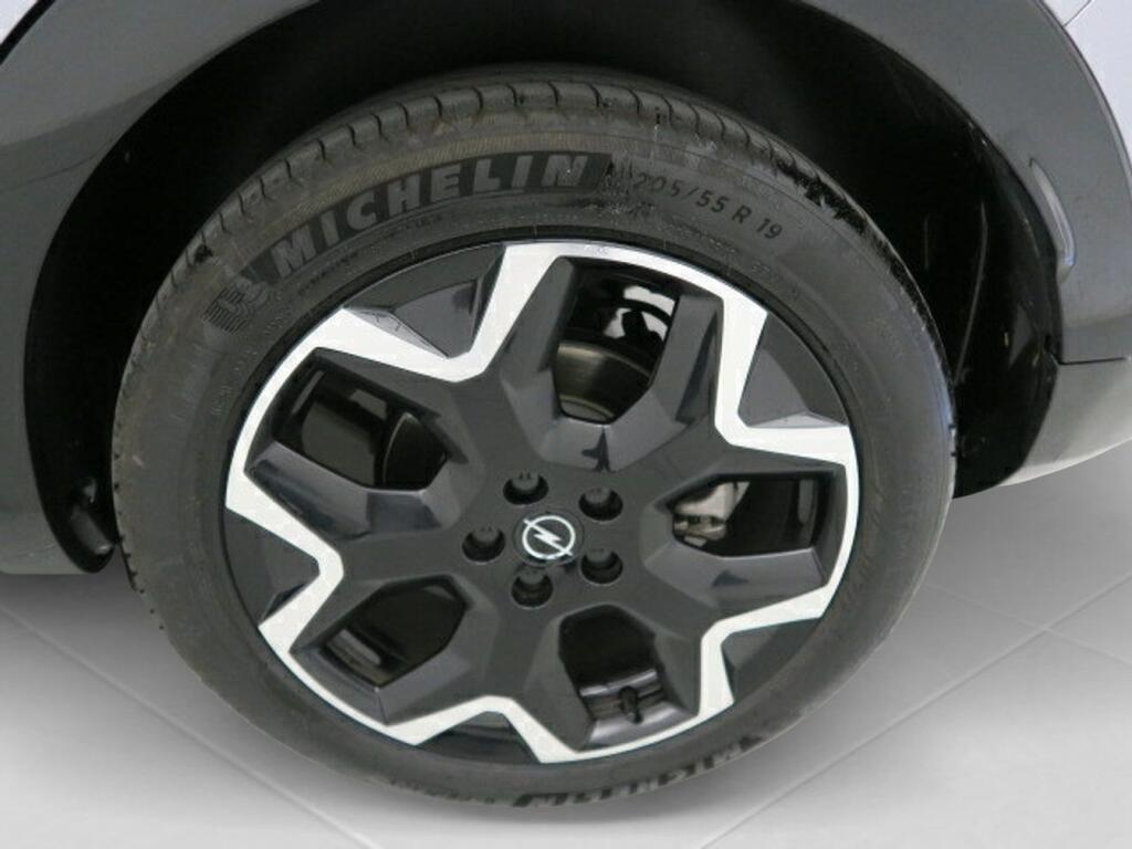 Opel Grandland GS LINE 1.6PHEV 225CV AT8 26