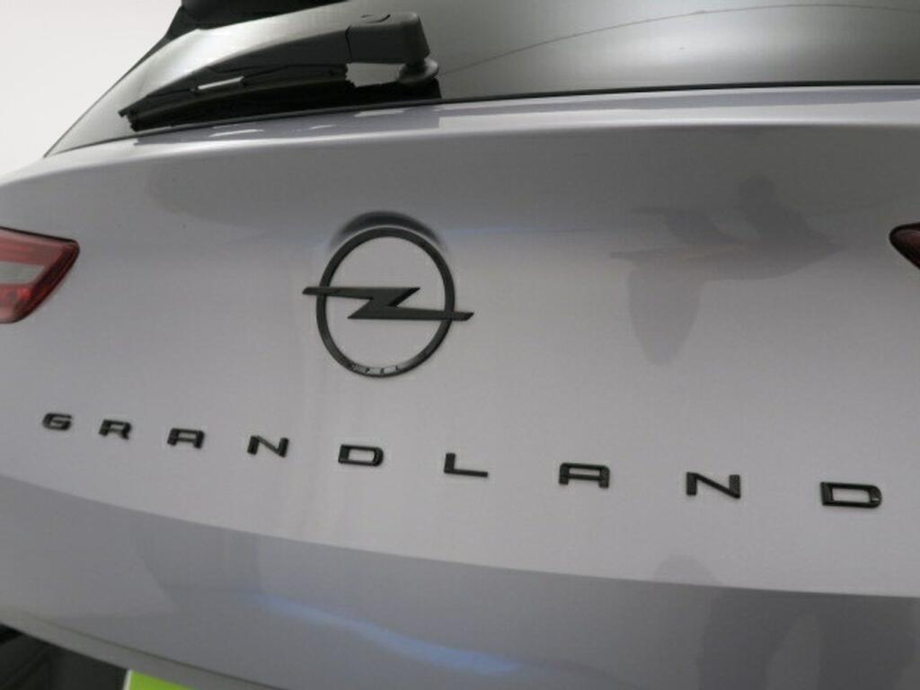 Opel Grandland GS LINE 1.6PHEV 225CV AT8 23