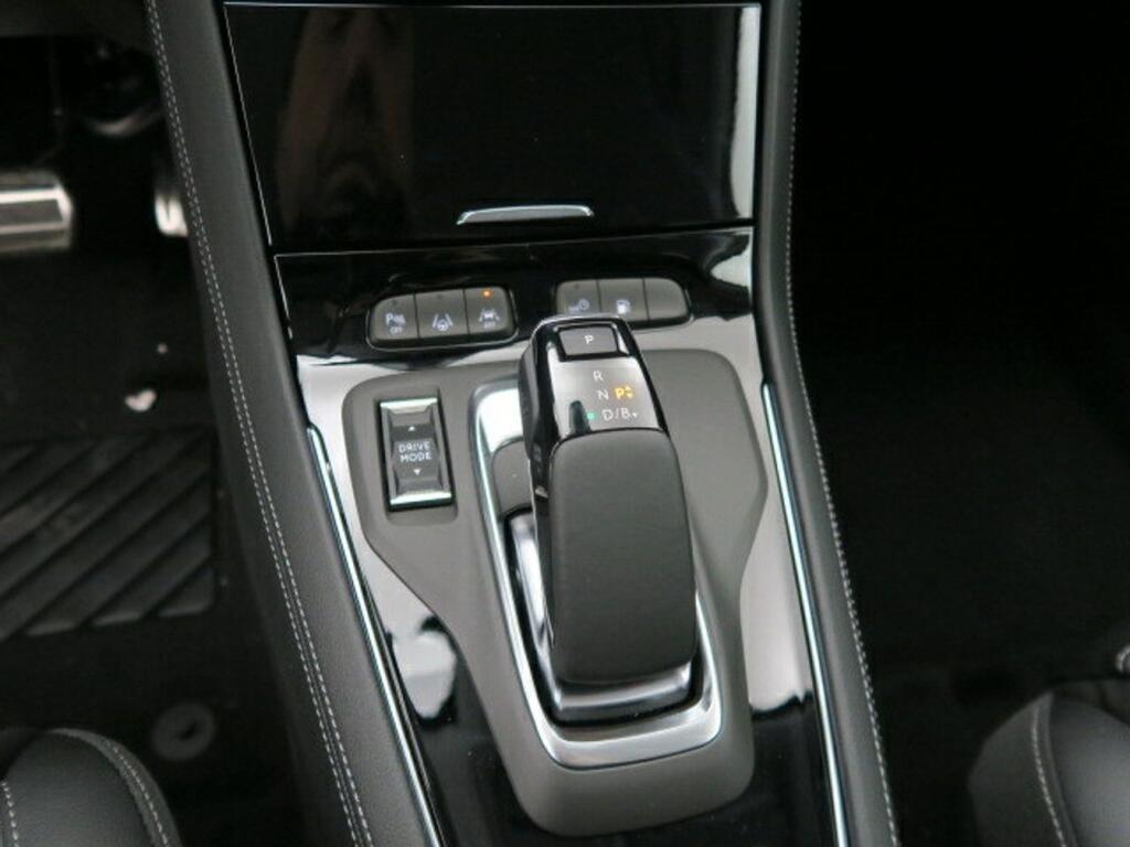 Opel Grandland GSE 1.6 TURBO PHEV 300CV AUTO 5P 13