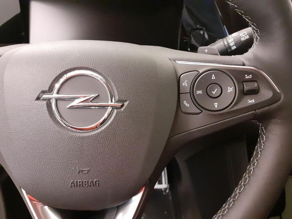 Opel Grandland PHEV GS 225cv AT8 9