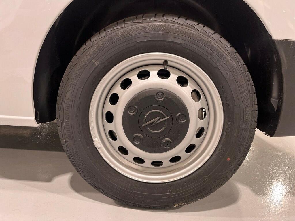 Opel Vivaro Furgón M -1.5 BlueHDi 120 S&S MT6 2023 17