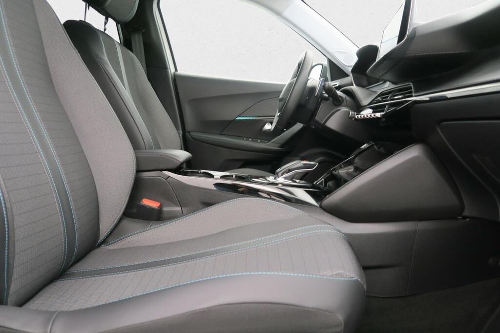 Peugeot 2008 ALLURE PACK 1.5 BLUEHDI 130 CV AUTO S&S 5P 16