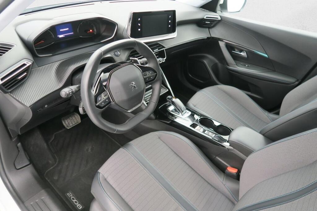 Peugeot 2008 ALLURE PACK 1.5 BLUEHDI 130 CV AUTO S&S 5P 7