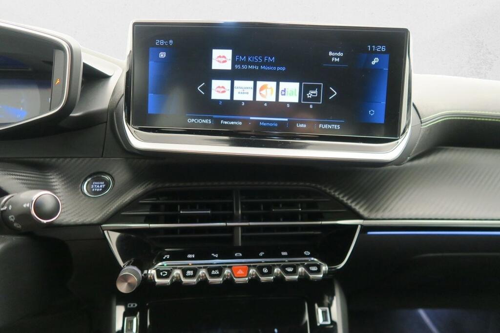 Peugeot 2008 GT 1.2 PURETECH 130CV AUTO 13