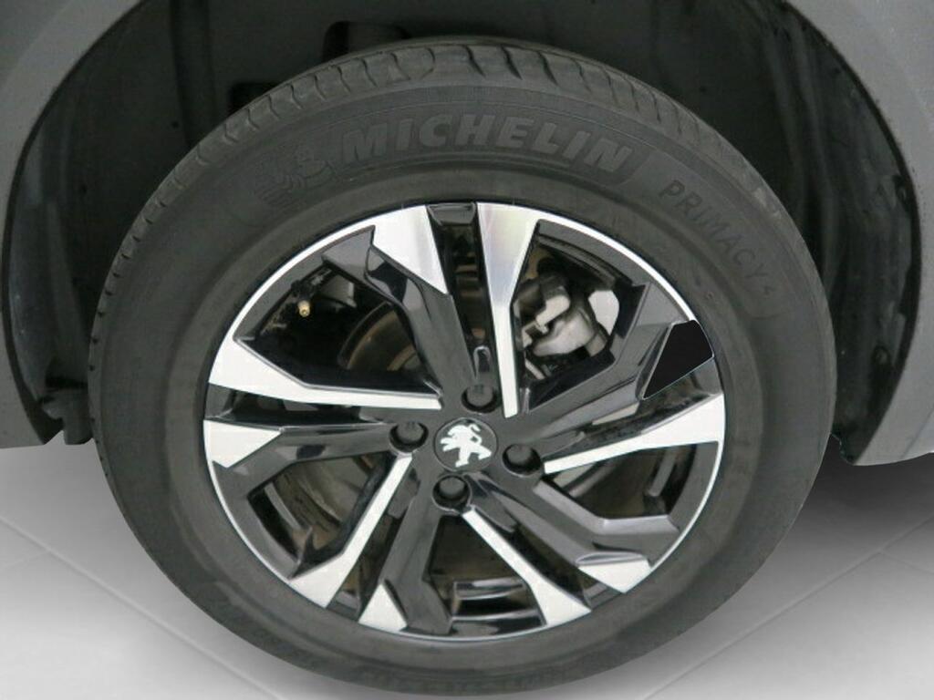 Peugeot 2008 GT LINE 1.2 PURETECH 130 CV 5P 26