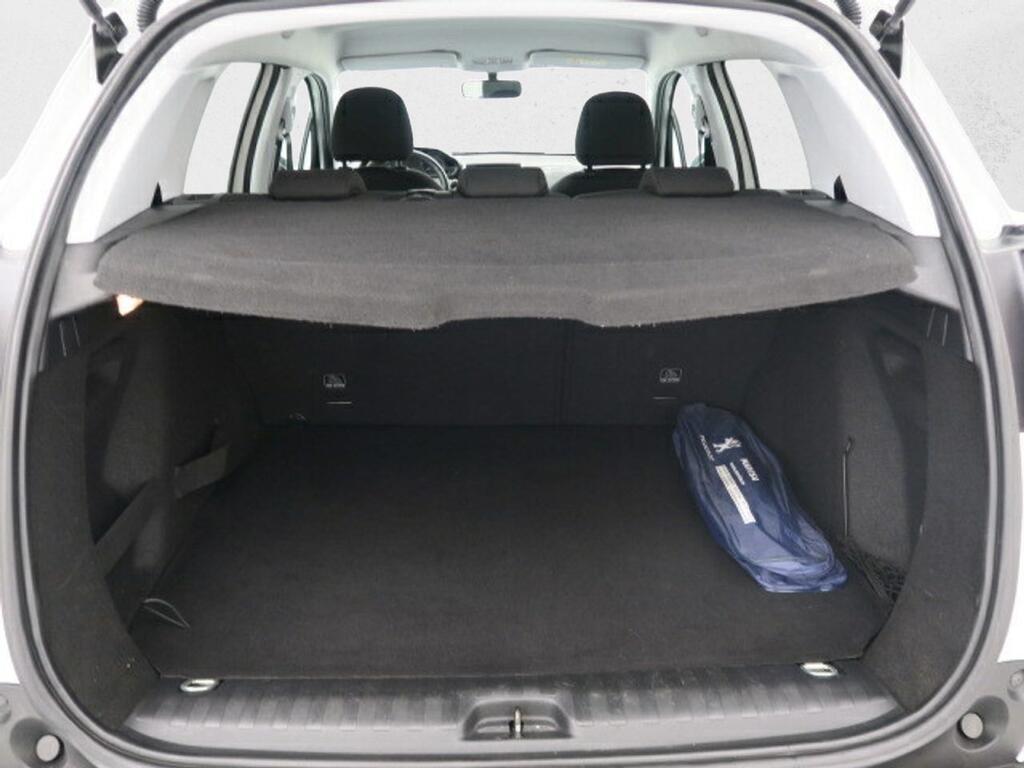 Peugeot 2008 STYLE 1.2 PURETECH 82CV 5P 18