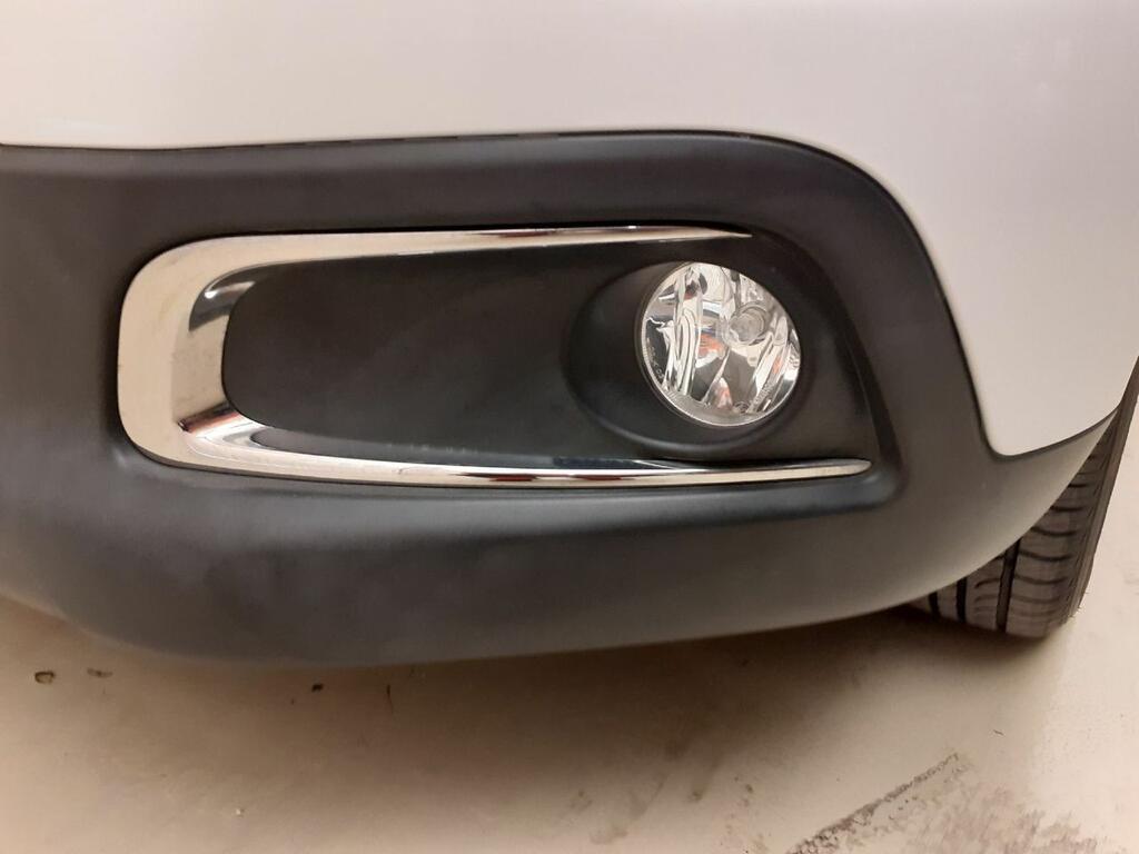 Peugeot 2008 STYLE 1.5 BLUEHDI 100 CV S&S 5P 19