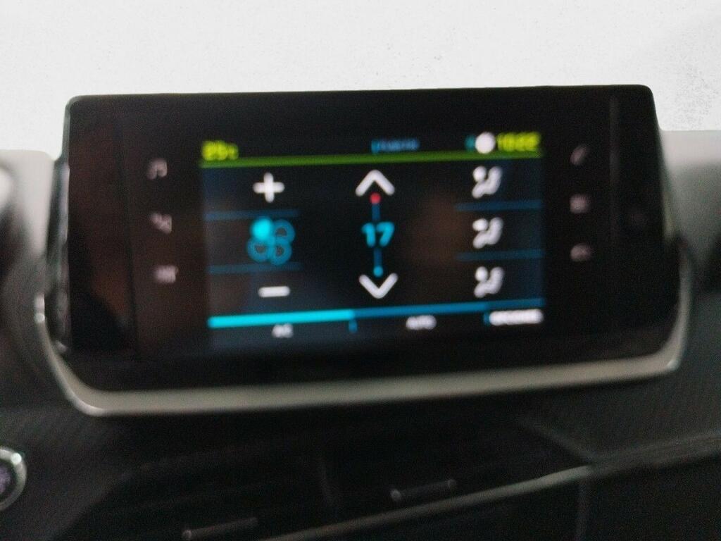 Peugeot 208 ALLURE ELECTRIQUE 136 CV 5P 10