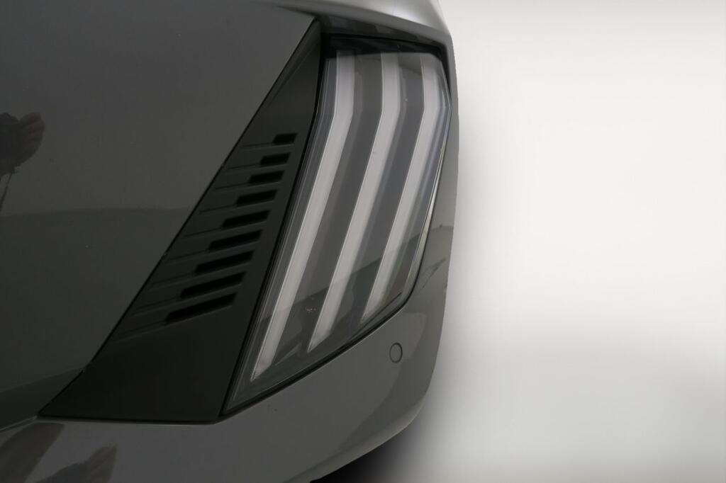 Peugeot 208 E-208 5P Allure Eléctrico 156 (115 Kw) 21